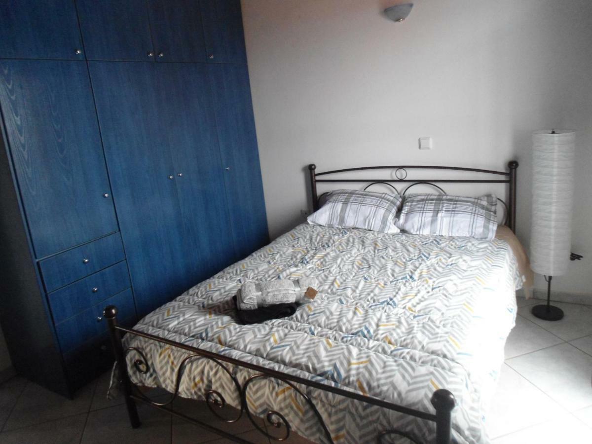 Sunny Apartment 15 Min From Airport And Sea Artemida  Zewnętrze zdjęcie